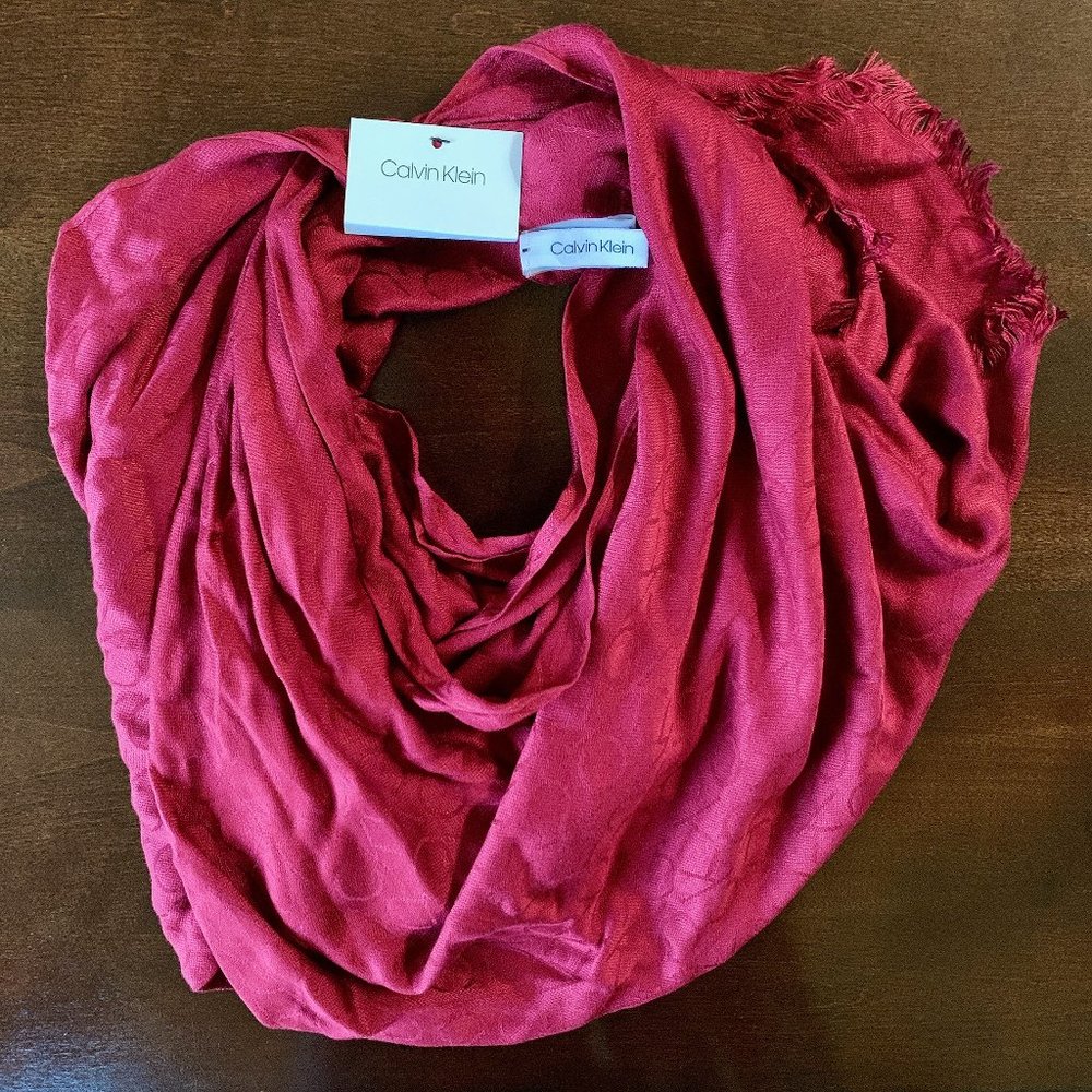 Calvin Klein red circle scarf (New with tags)